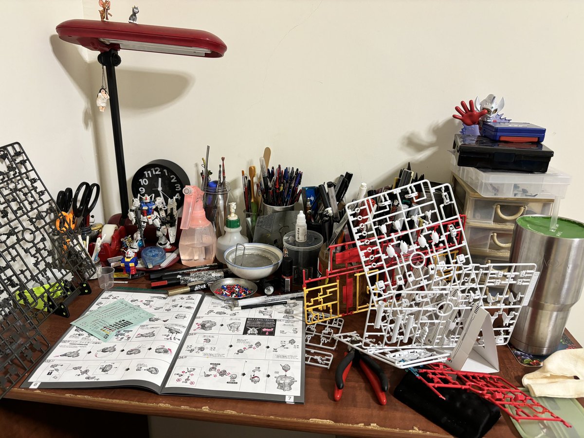 soulsiegfried1's tweet photo. 新工作桌新氣象 https://t.co/kBgSyE02Ch