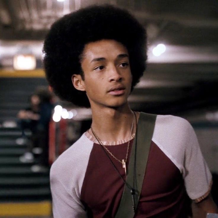 erisfication's tweet photo. les afro devraient être à la mode autant que les locs je trouve https://t.co/7VTfxGE8uB