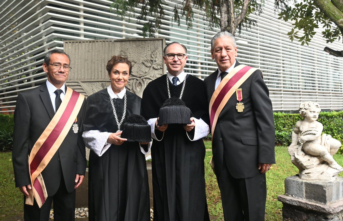 🌟Comenzamos el ciclo 2024-2025 con una Ceremonia llena de tradición e innovación. ¡Que sea un gran año para todos! 🎉📖 <a href="/UPMexico/">Universidad Panamericana Ciudad de México</a>