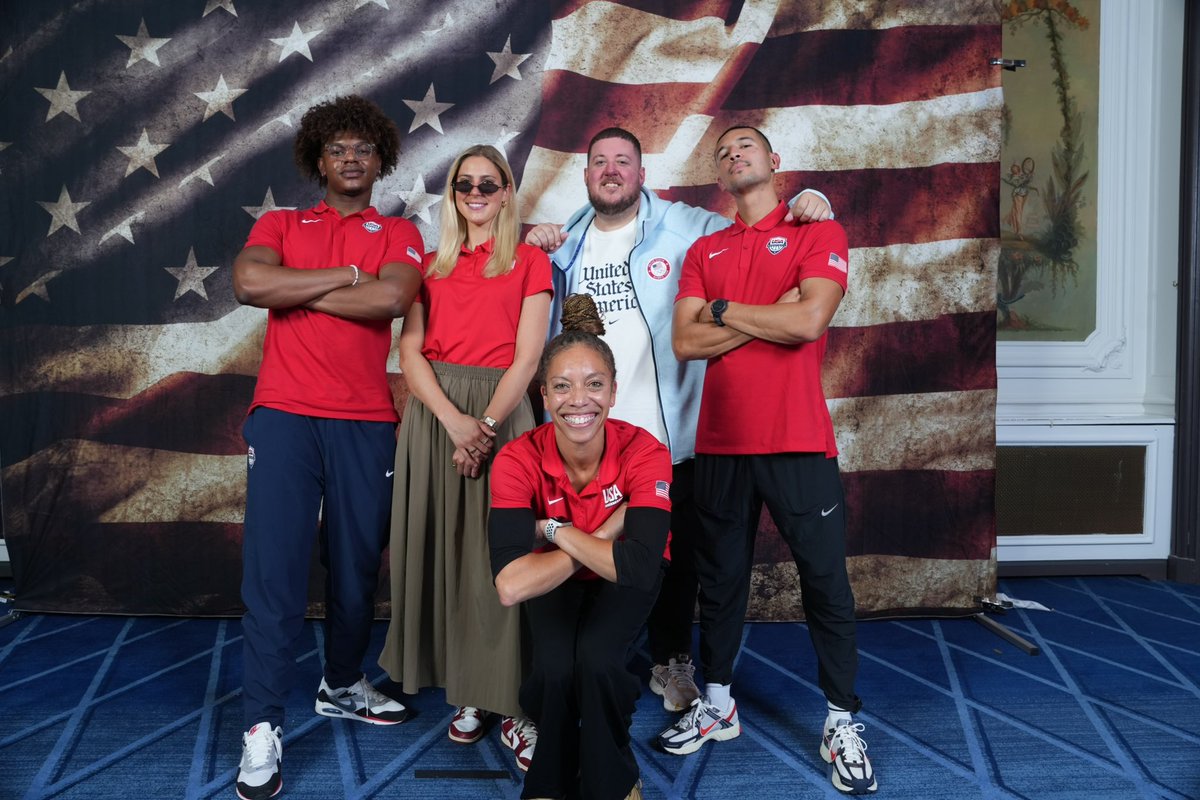 TRNTNMLLR's tweet photo. Thank you to our NBA family - @Jim_ICE &amp; @jennylynnfisch - for providing insane content throughout. Thank you to our social wizards - @HarrisonZhang23 &amp; Alex Shigio - for shoving content every damn day &amp; assisting me at every hour. You guys are actual heroes. https://t.co/ZgvLsUNWoG