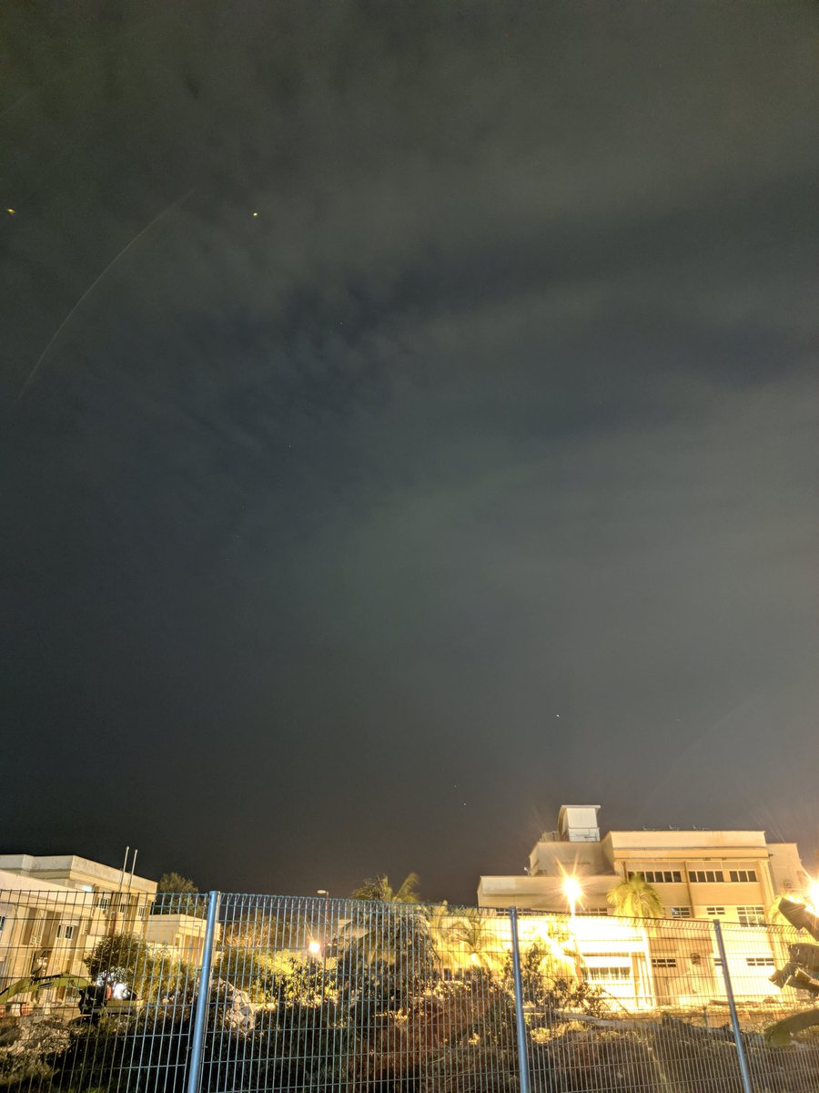 JrSyaz's tweet photo. Meteor Perseid 2024
Snap guna phone ja ni 
Around jam 4-5 pagi 
#malaysia
#meteorperseid
#meteorshower
#teregganu https://t.co/43IdZD5ila
