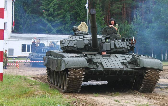 WarNewsNow55's tweet photo. #BREAKING ⚡️
DEVELOPING STORY: Troop Redeployment 🚨

Russia is relocating troops from Kaliningrad to Kursk, according to Lithuania's Defense Minister 🗣️. This move is described as a 'demilitarization' of the region 🔄. #TroopMovement #Russia #Kursk #Ukraine #UkraineInvadedRussia #CeremonieDecloture 📍"