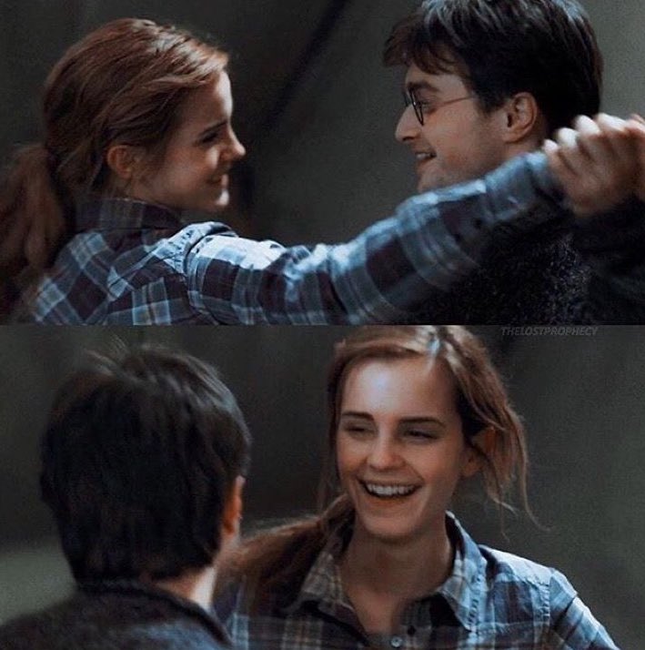 Uma das melhores cenas dos filmes de Harry Potter não está nos livros.

Isso diz muito pra série da HBO. Nem tudo precisa estar, sendo bem feito e fazendo sentido pra narrativa.
