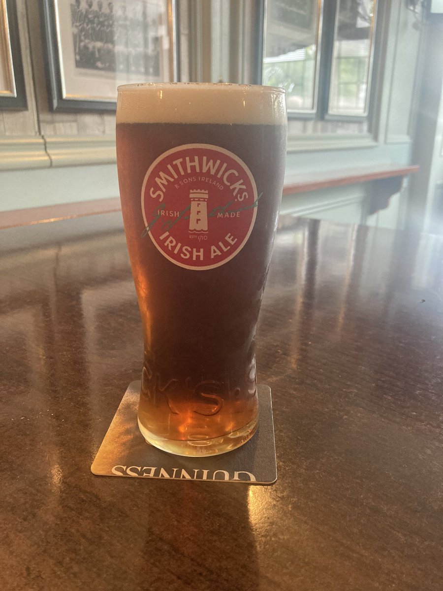 Pint of ale from Shorthall’s in Castlecomer, Co. Kilkenny. Nice head and colour to this pint. Started off with a refreshing mouthful and it didn’t stop there. Very consistent pint throughout.

Rating: 8/10