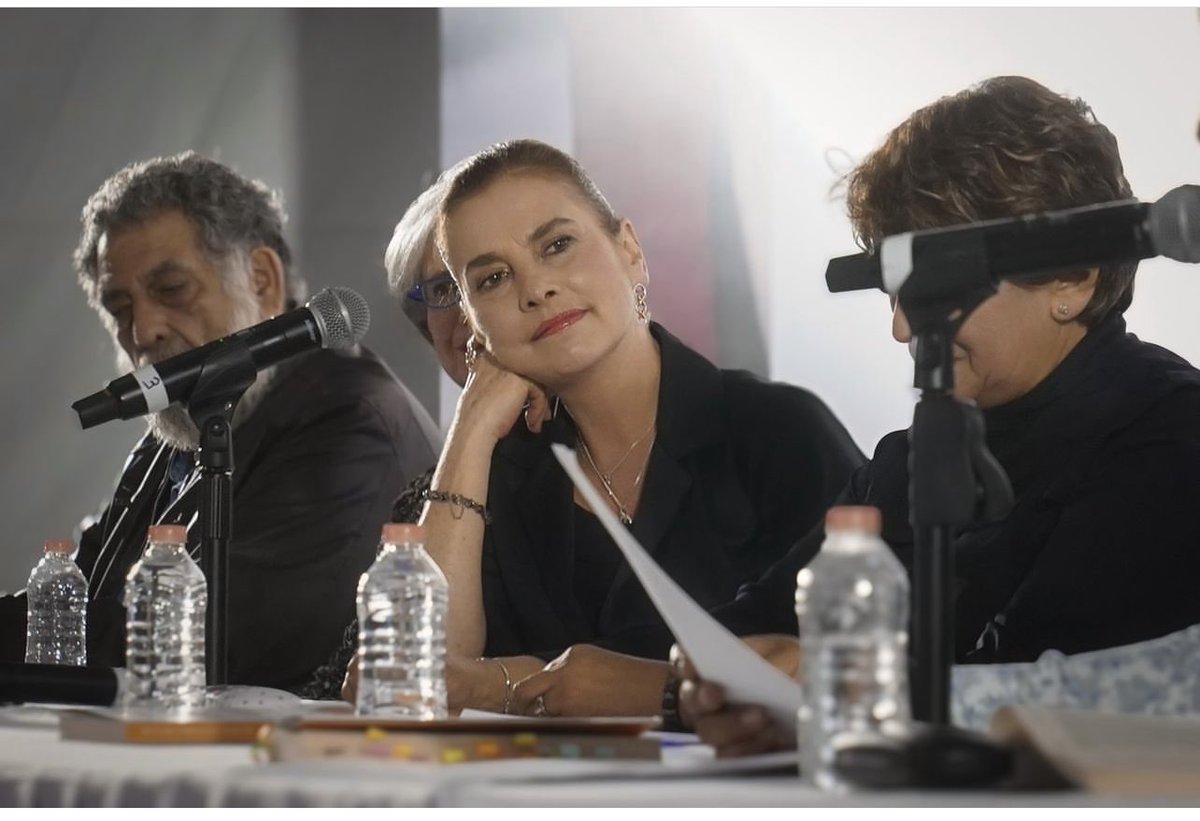 Esta es la cara de una mujer que en 6 años se pasó rascandose las verijas....y seguirá.