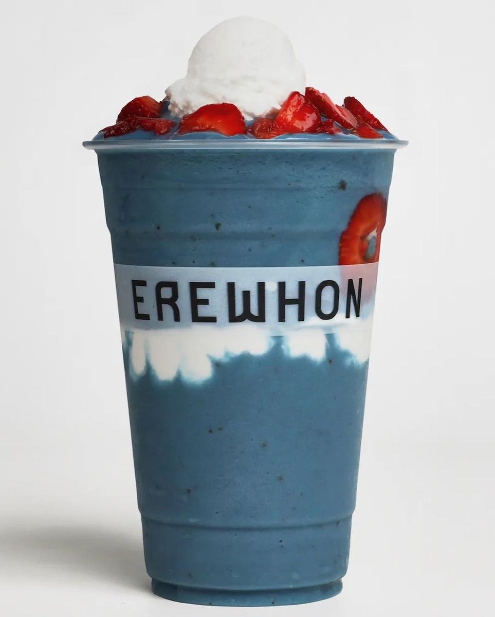 rose___sun's tweet photo. your sign to run to erewhon now and get short n' sweet smoothie 💋 https://t.co/YUhWKfCixF