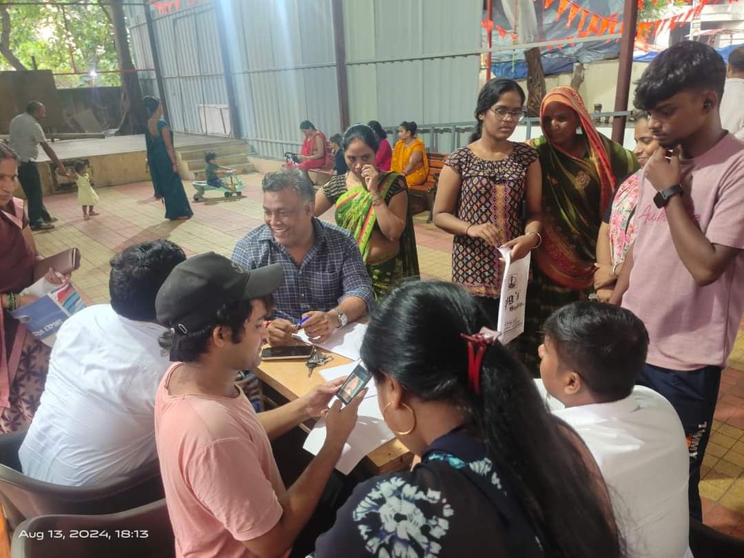 Under the leadership of smt Vidya thakur ji new voter registration camp started in ward 58  ram mandir Along with me Rohit shukla,radhesyam Patel ,shyam majhi, ramchandra mukhiya ji, Anil yadav, hitendra Singh were present this camp.<a href="/VidyaThakurBJP/">Vidya Thakur</a> <a href="/ShelarAshish/">Adv. Ashish Shelar - ॲड. आशिष शेलार</a> <a href="/AmeetSatam/">Ameet Satam</a>