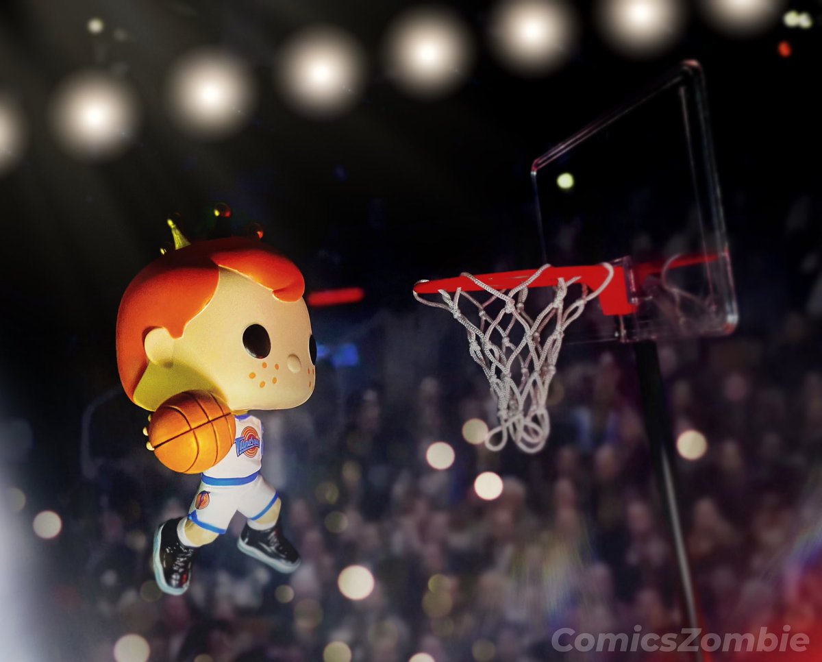 ComicsZombie's tweet image. Okay, somebody steal the ball, give it to me, and I’ll score before time runs out.

@dropppio @originalfunko #FunkoPopDigital #SpaceJam #SpaceJamSeries1 #freddyfunko #TuneSquad #funkofunatic #FunkoCollectorOfTheMonth #Funkofamily #funkofun #droppphaul @spacejammovie