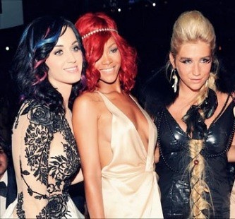 𝖘𝖔𝖕𝖍✮⋆˙ tweet media