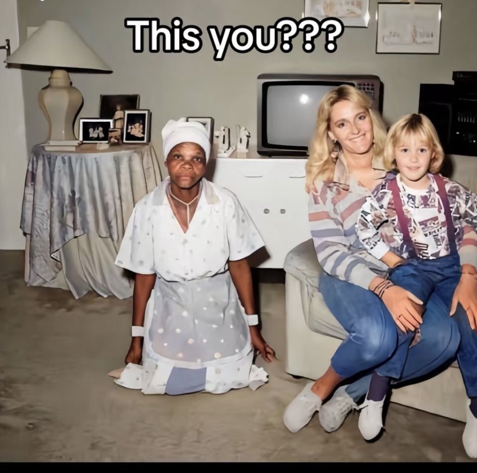 mirabellmayack's tweet photo. Black South Africans… this you? 🇿🇦
The gold medal for #selfhatred goes to you ‼️‼️🤡
#chindima #SouthAfrica #Freedom_From_Evil #slavery #Apartheid #MissSA2024 #Ankara https://t.co/rGPKJJGE38