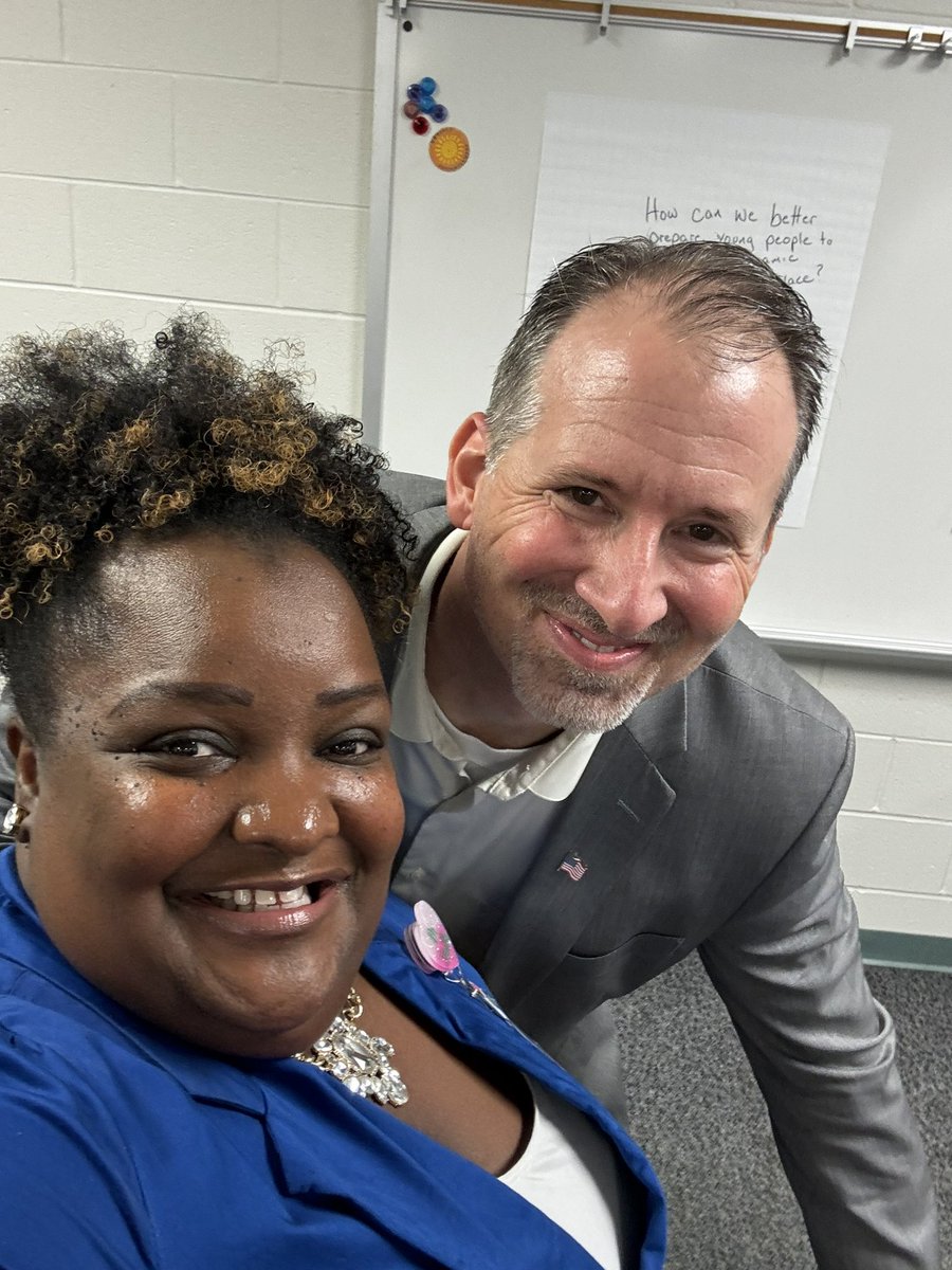 dasmith1908's tweet photo. Wake County Publis School System Academics Leadership Challenge! 💙💚🧡
#WCPSS
#Academics
#OneTeamOneGoal
#EveryStudentEverClassroomEveryDay!
@WCPSS @WakeElementary https://t.co/ZOoDX4tHmw