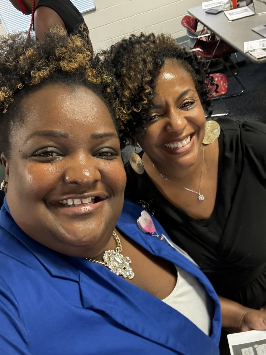 dasmith1908's tweet photo. Wake County Publis School System Academics Leadership Challenge! 💙💚🧡
#WCPSS
#Academics
#OneTeamOneGoal
#EveryStudentEverClassroomEveryDay!
@WCPSS @WakeElementary https://t.co/ZOoDX4tHmw