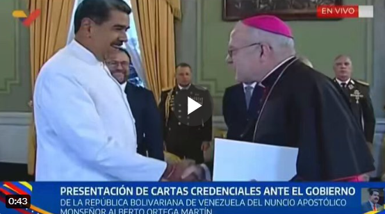 🚨 ALERTA | El Vaticano no está legitimando a Nicolás Maduro.

Sobre quién dice que el Vaticano está legitimando a Nicolás Maduro, por presentar un nuevo Nuncio, está cayendo en un error de difamación.

Vaticano cambió de Nuncio para Venezuela, y es deber del nuevo nuncio