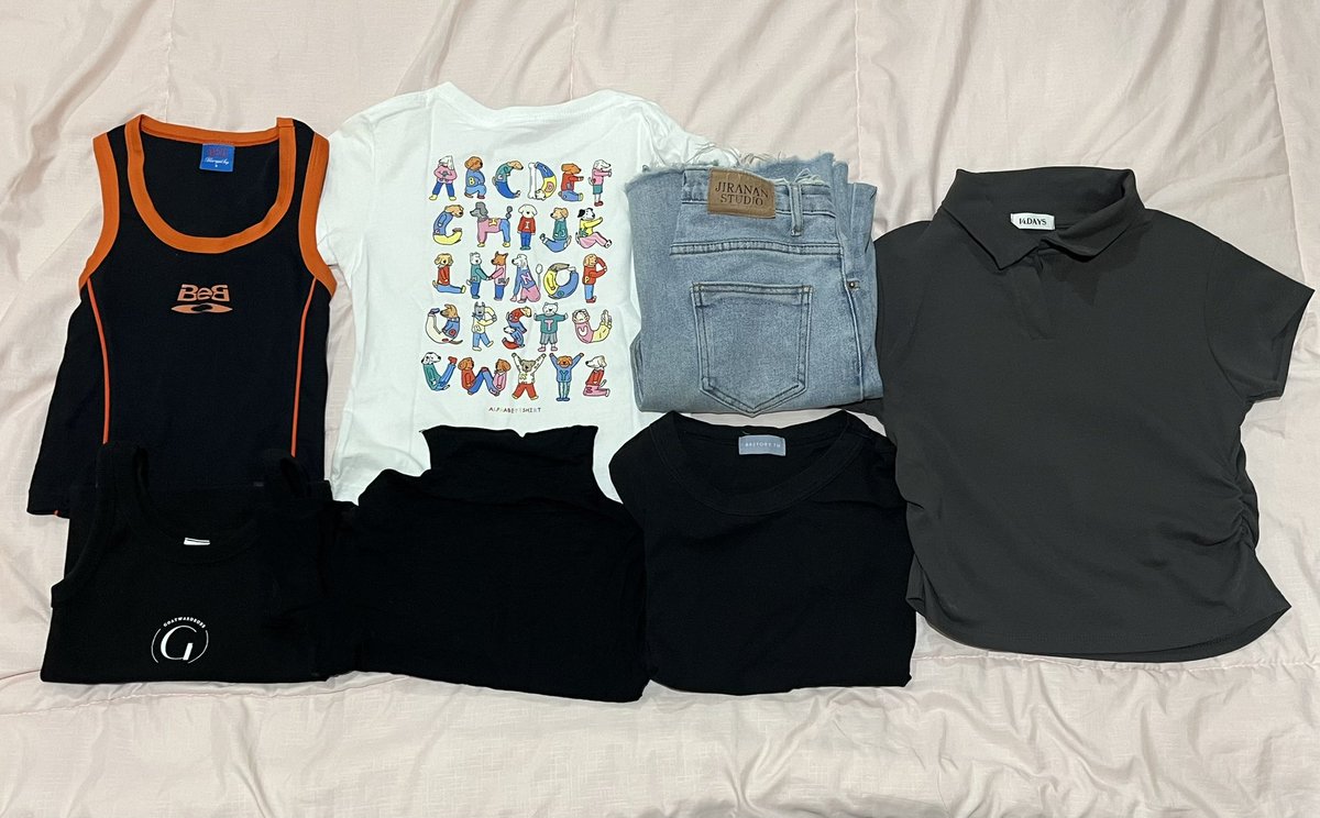 mpp29529's tweet photo. ⭐️ส่งต่อเสื้อผ้า มือ 2 ของเค้าเอง⭐️
‼️ปัก+รี ค่าส่ง 40 บาทไม่บวกเพิ่ม
ลงขาย 16/08 เวลา 20:00

#ส่งต่อเสื้อผ้ามือสอง #เสื้อผ้ามือสองสภาพดี #เสื้อผ้ามือ2 #ส่งต่อเสื้อผ้ามือสองราคาถูก #เสื้อผ้ามือสอง #ส่งต่อเสื้อผ้า #ส่งต่อเสื้อผ้าy2k https://t.co/lIl3XsrQmq