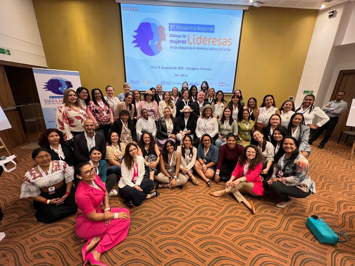 Honrada de compartir con mujeres poderosas lideresas de las diásporas en ALC @OEA_Inclusion  <a href="/OIM_RRMV/">OIM Respuesta Refugiados Migrantes Venezuela 🇺🇳</a> #ProyectoLazos de <a href="/OITAmericas/">OIT Américas</a> y <a href="/lideresasve/">Red Lideresas Diaspora Venezuela</a>