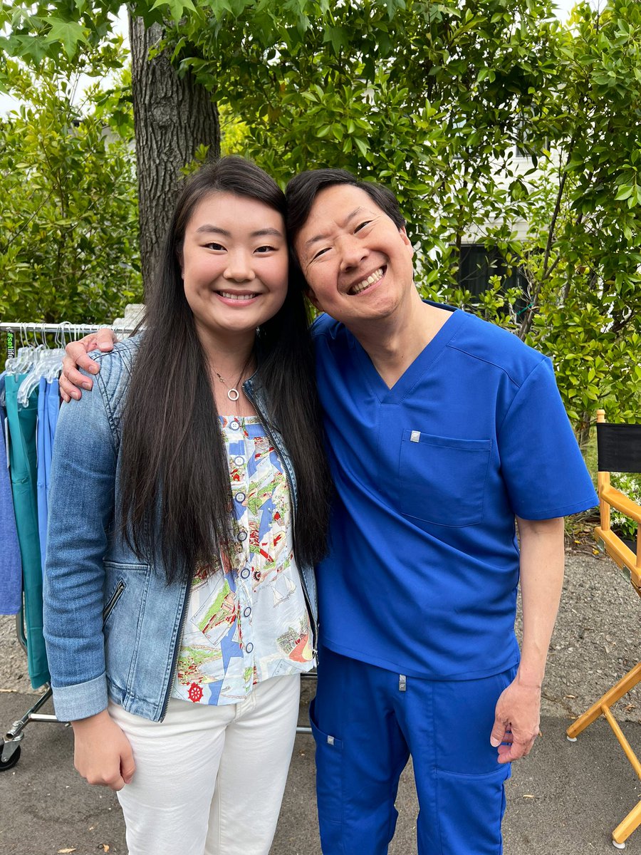 vgraceactress's tweet photo. 💙@kenjeong’s hilarious @fableticsscrubs campaign is out now, and you might see a familiar face!😉🥰 #ScrubUp https://t.co/1nsU3USyyC