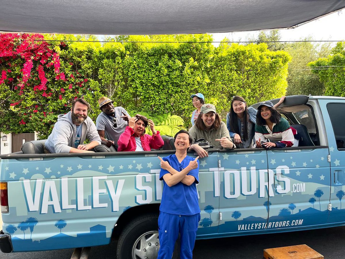 vgraceactress's tweet photo. 💙@kenjeong’s hilarious @fableticsscrubs campaign is out now, and you might see a familiar face!😉🥰 #ScrubUp https://t.co/1nsU3USyyC