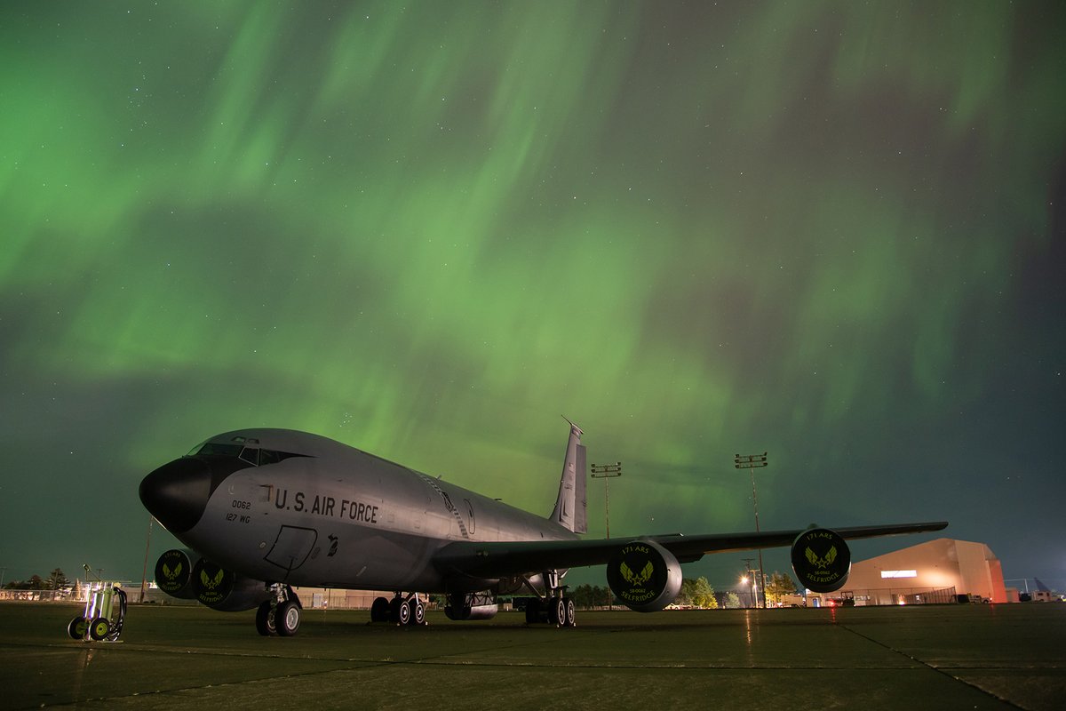 Air Mobility Command (@airmobilitycmd) on Twitter photo Did you get to see the Northern Lights from last weekend's uptick in solar activity? 🔭
This KC-135 from <a href="/MINationalGuard/">Michigan National Guard</a> <a href="/127Wing/">127th Wing</a> got the light show of a lifetime! Did you get to see the Northern Lights from last weekend's uptick in solar activity? 🔭
This KC-135 from <a href="/MINationalGuard/">Michigan National Guard</a> <a href="/127Wing/">127th Wing</a> got the light show of a lifetime!