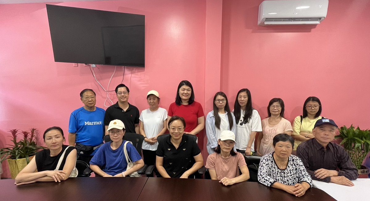 CMSusanZhuang's tweet image. I’m thrilled to announce the successful launch of our second ESL class at my district office! I look forward to seeing more progress and continued engagement as we work together to strengthen our community through education every Wednesday at 11:00! #ESLclasses