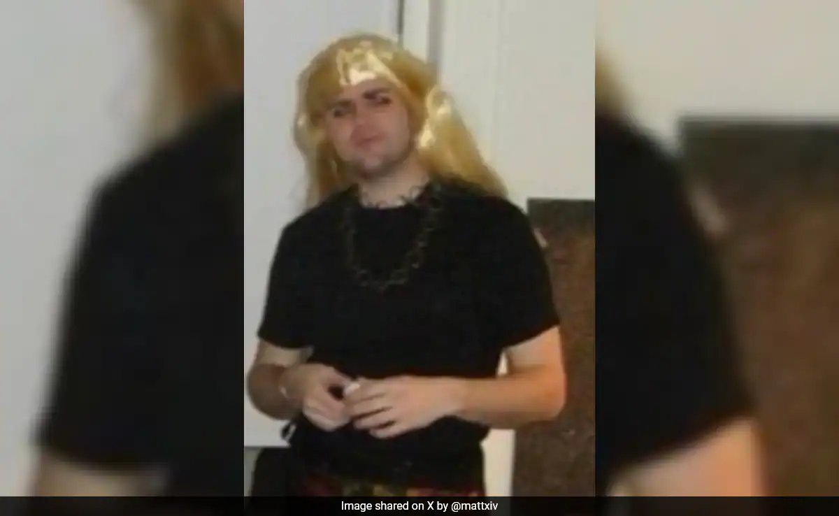 Old Pic Of JD Vance Dressed As Drag Queen Goes Viral, Internet Reacts https://t.co/0ohfTFhtMZ Old Pic Of JD Vance Dressed As Drag Queen Goes Viral, Internet Reacts https://t.co/0ohfTFhtMZ