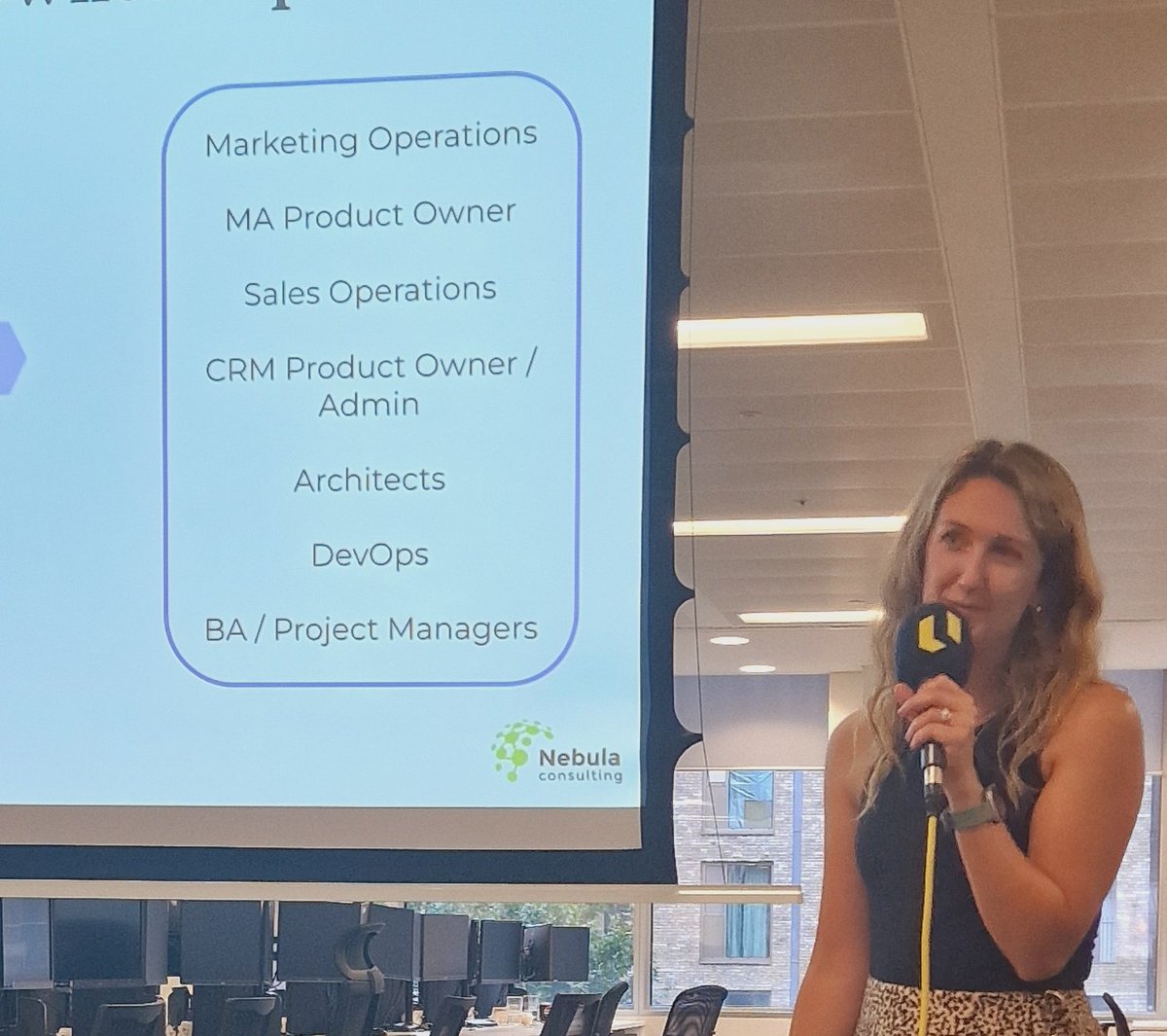 OnThePeiroll's tweet image. Oh no!
But marketers don&apos;t do DevOps!
Or change control!
Or *not* building in prod!
Or how to play well with the other  stuff on the same platform!

😱😱😱

In the Marketing Cloud Growth world, they&apos;re going to have to learn!

@sarahkllhr giving the lowdown at
 @LDNArcs #LDNArcs