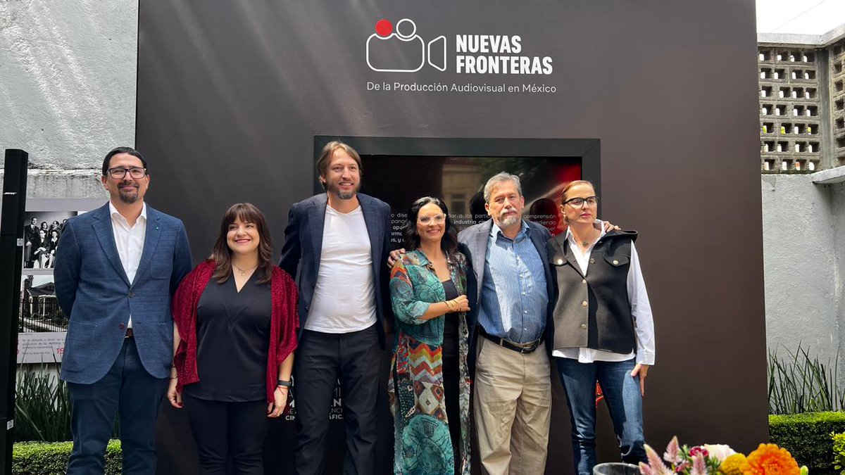 AcademiaCineMx's tweet image. Entusiasmados de anunciar nuestra alianza con @NetflixLAT y @PimientaFilms  a través del 
“Fondo Netflix para la Equidad Creativa en México”. 
Con el que queremos impulsar a futuros talentos de nuestra industria, para que nuevas miradas lleguen a las pantallas de todo México.