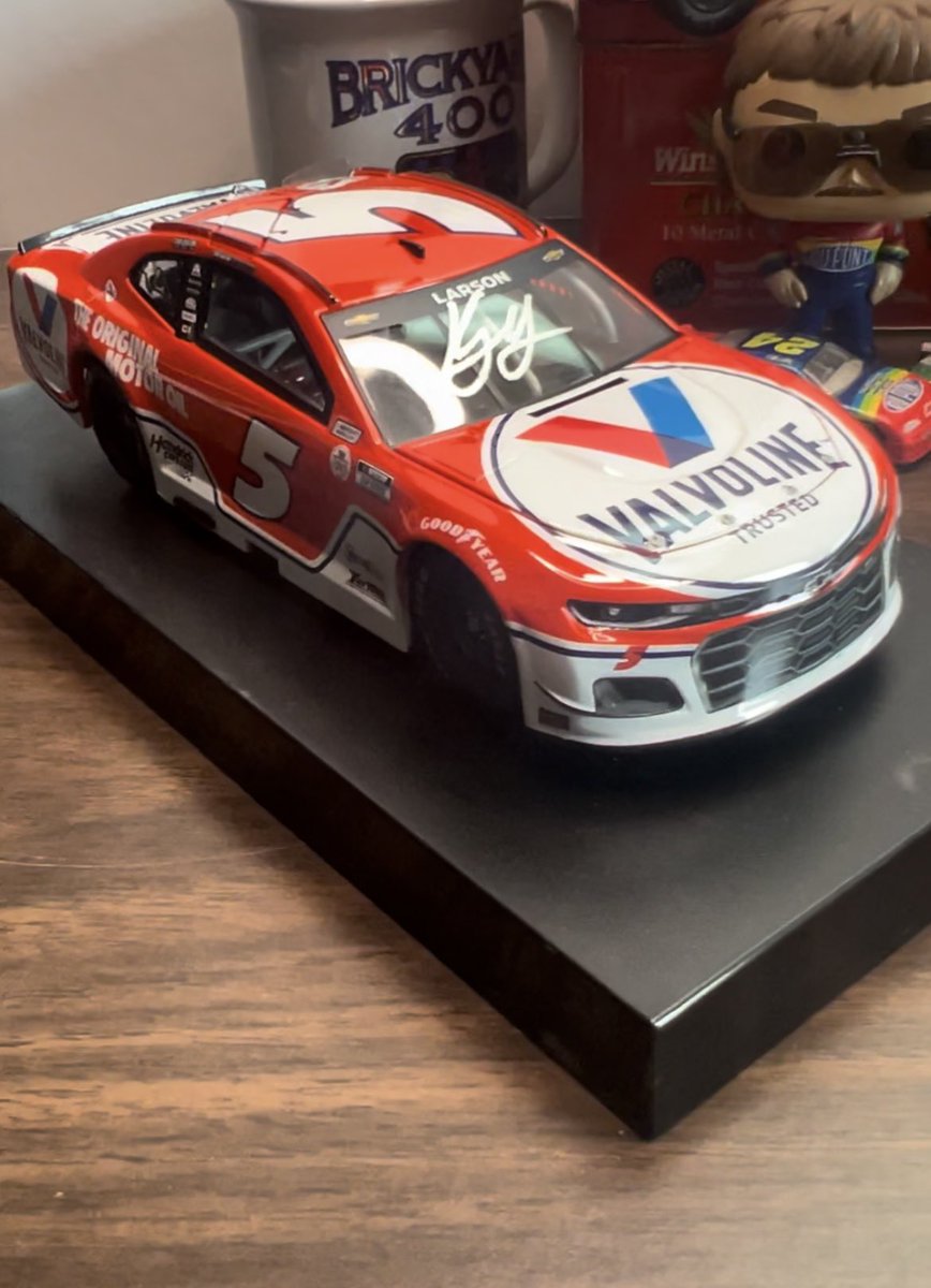 Chase Holden tweet media