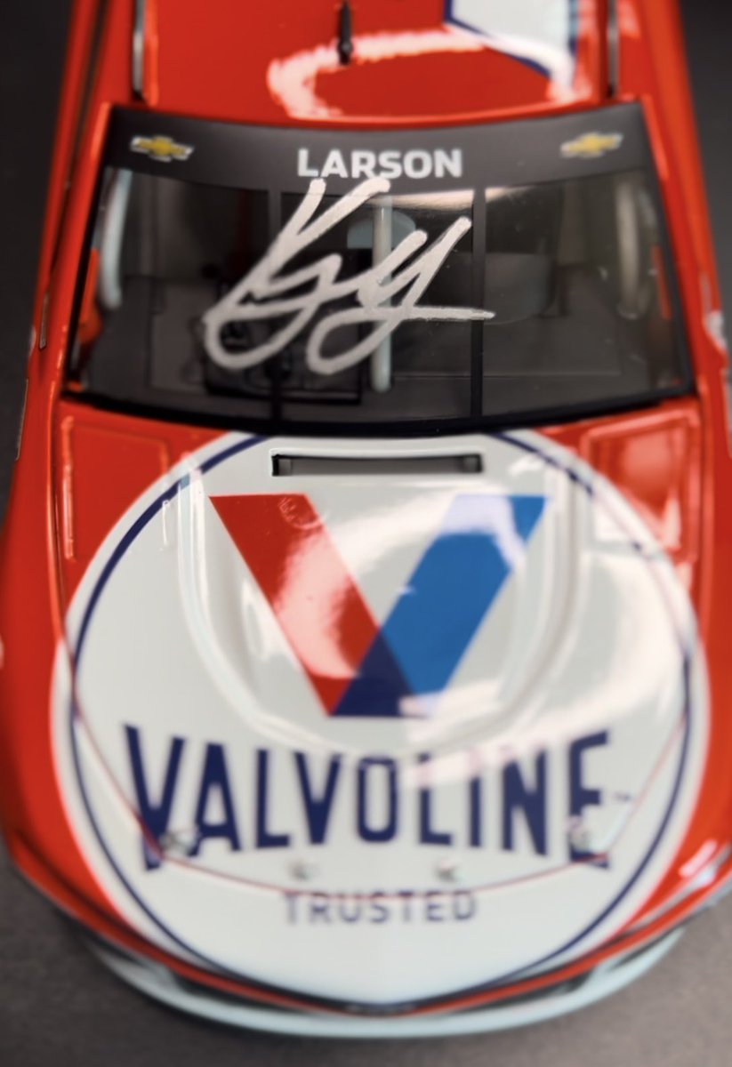 Chase Holden tweet media