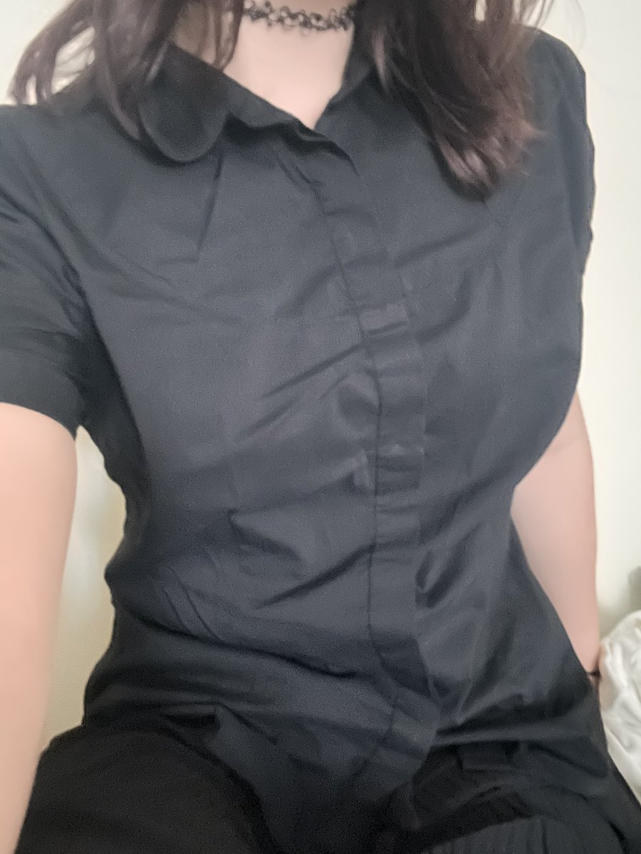have to corporate goth my way through this volunteer office work (i had a corset on but i forgot to take a pic and i took it off the second i got into the car lmao)