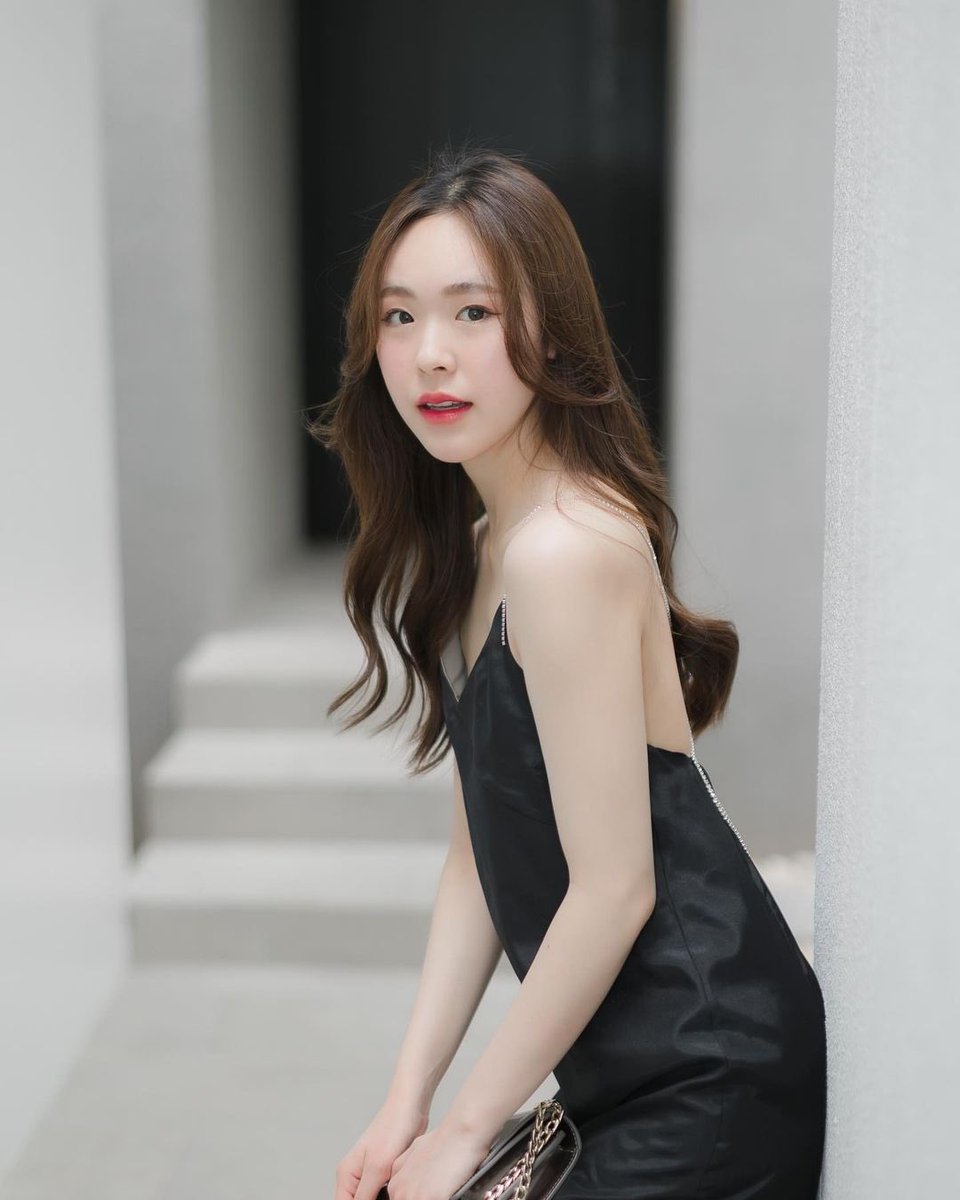 ViewJuneFC_TH's tweet photo. 🎁 First post reward (Before 8.22) : 

🗳Come and vote for our June Wanwimol in "2024 The Most Popular Asian Artist”

Voting link: https://t.co/LiVsQIuZJD 

🚨300 retweets = 500 tickets

#junewanwimol https://t.co/Hb6kNhfX9b