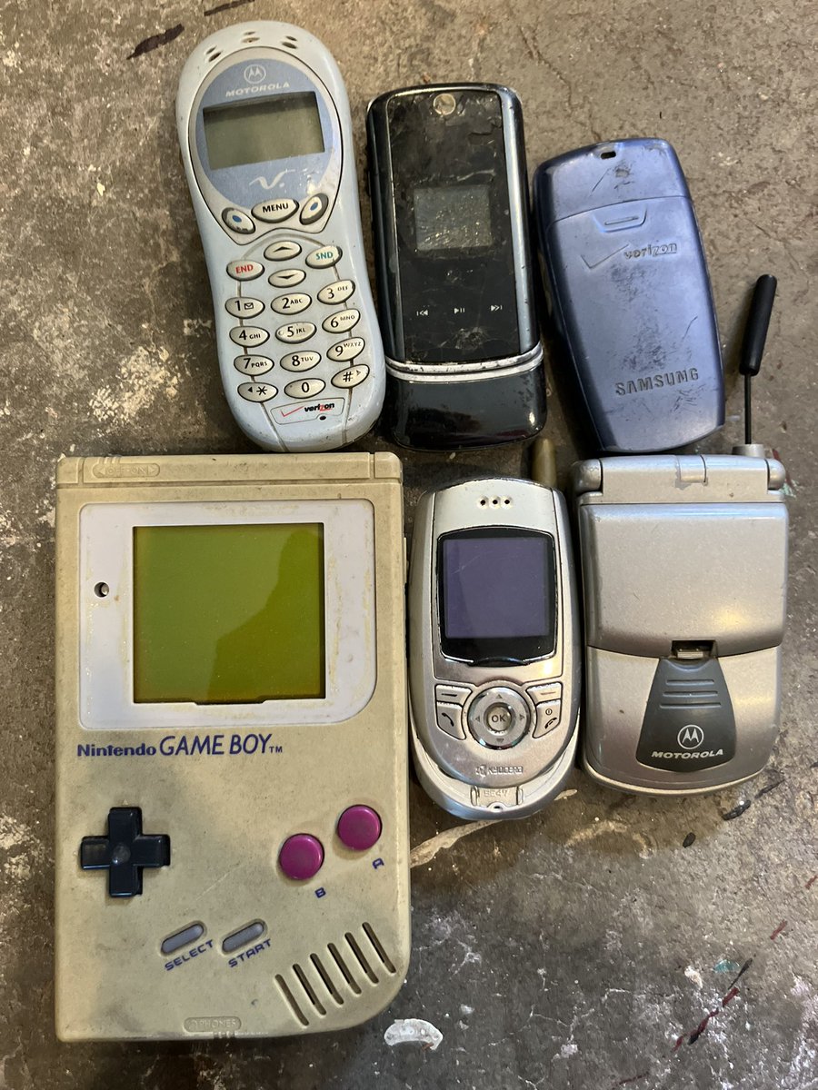 Unpacking my storage unit and found my old cell phones…