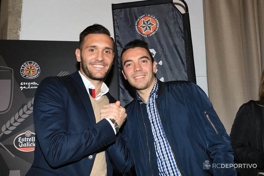 GradaCPro's tweet image. 📺Lucas Pérez @LP10oficial a las cámaras de @EnXogo_tvG2:

🔉"Antes del partido de la selección galega le envié una sudadera de regalo a @aspas10. Me la devolvió firmada".