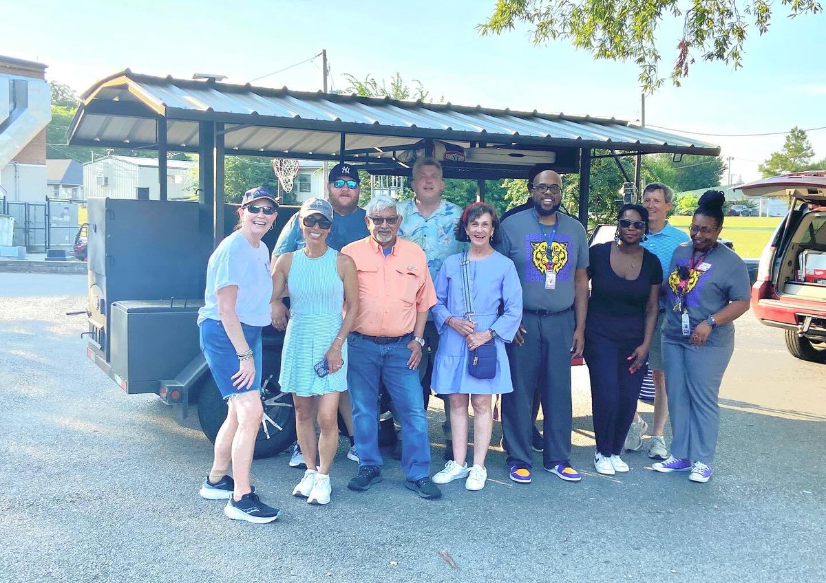 RotaryClub99 (@rotaryclub99) on Twitter photo We were thrilled to host the Dunbar Magnet Middle School Back to School Bash last week! A special shoutout to <a href="/eatmycatfish/">Eatmycatfish.com</a> for helping us donate school supplies to students—your support made a big difference. Here's to a great start to the school year! We were thrilled to host the Dunbar Magnet Middle School Back to School Bash last week! A special shoutout to <a href="/eatmycatfish/">Eatmycatfish.com</a> for helping us donate school supplies to students—your support made a big difference. Here's to a great start to the school year!