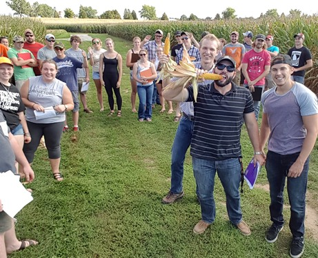 Dave Hooker (@cropdoc2) on Twitter photo I'm looking for lab assistants this fall for 2 diploma courses that I teach at UG Ridgetown Campus <a href="/RidgetownCampus/">Ridgetown Campus</a>: Applied Plant Science and Corn/Oilseed Management. Recent graduates would be a plus, or at least some experience/interest in plant biology and grain crops. I'm looking for lab assistants this fall for 2 diploma courses that I teach at UG Ridgetown Campus <a href="/RidgetownCampus/">Ridgetown Campus</a>: Applied Plant Science and Corn/Oilseed Management. Recent graduates would be a plus, or at least some experience/interest in plant biology and grain crops.