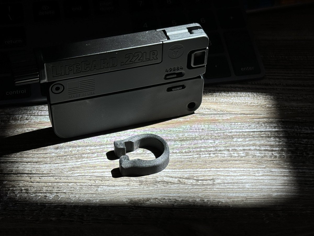 Customsmithmfg's tweet photo. New charging handle for the LifeCard 22single shot pistol. https://t.co/oukanXMmrm https://t.co/kzTsdcWQxr