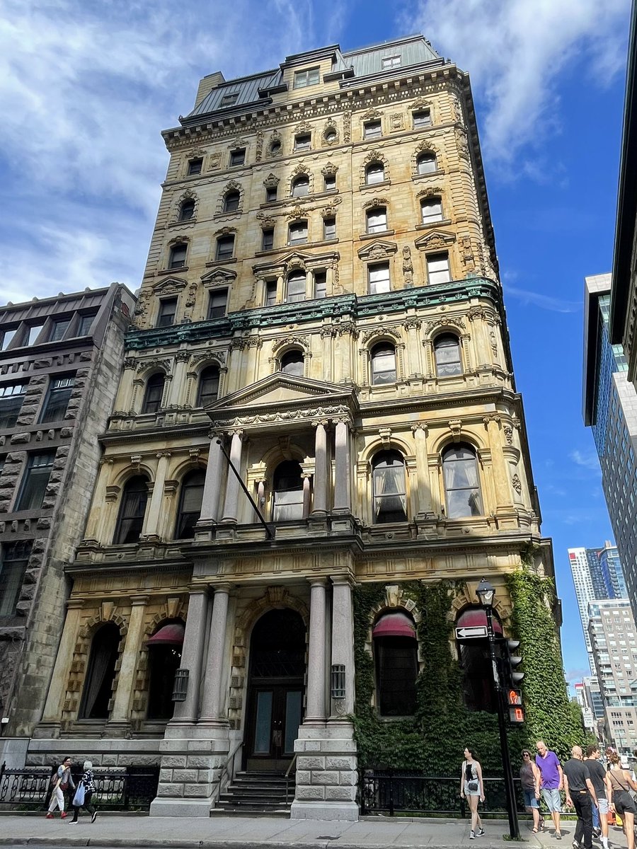 Ashley Woodruff tweet media