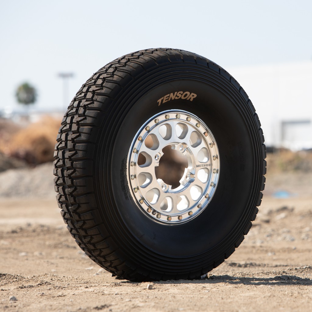 TensorTire's tweet image. The DSR tire was designed with an evolved closed tread pattern to reduce drivetrain strain without reducing traction and it's increased number of biting edges allows for quicker acceleration 💪🏁⁠
⁠
➡️ Shop the tire: tensortire.com/collections/ti…

#TensorTire #OffroadTires