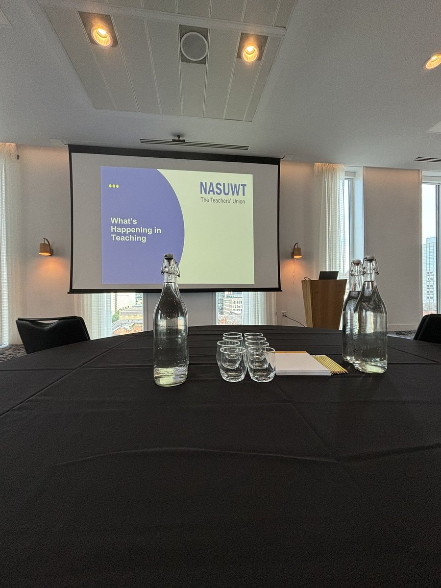 Miss Main tweet media