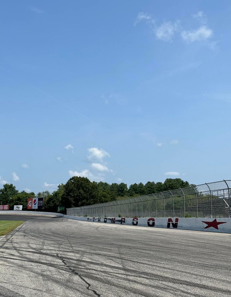 AllThingsSuperm's tweet image. Perfect day here in Connecticut for #Supermodified racing ☀️🏁

@ThompsonSpdwy 
@FloRacing