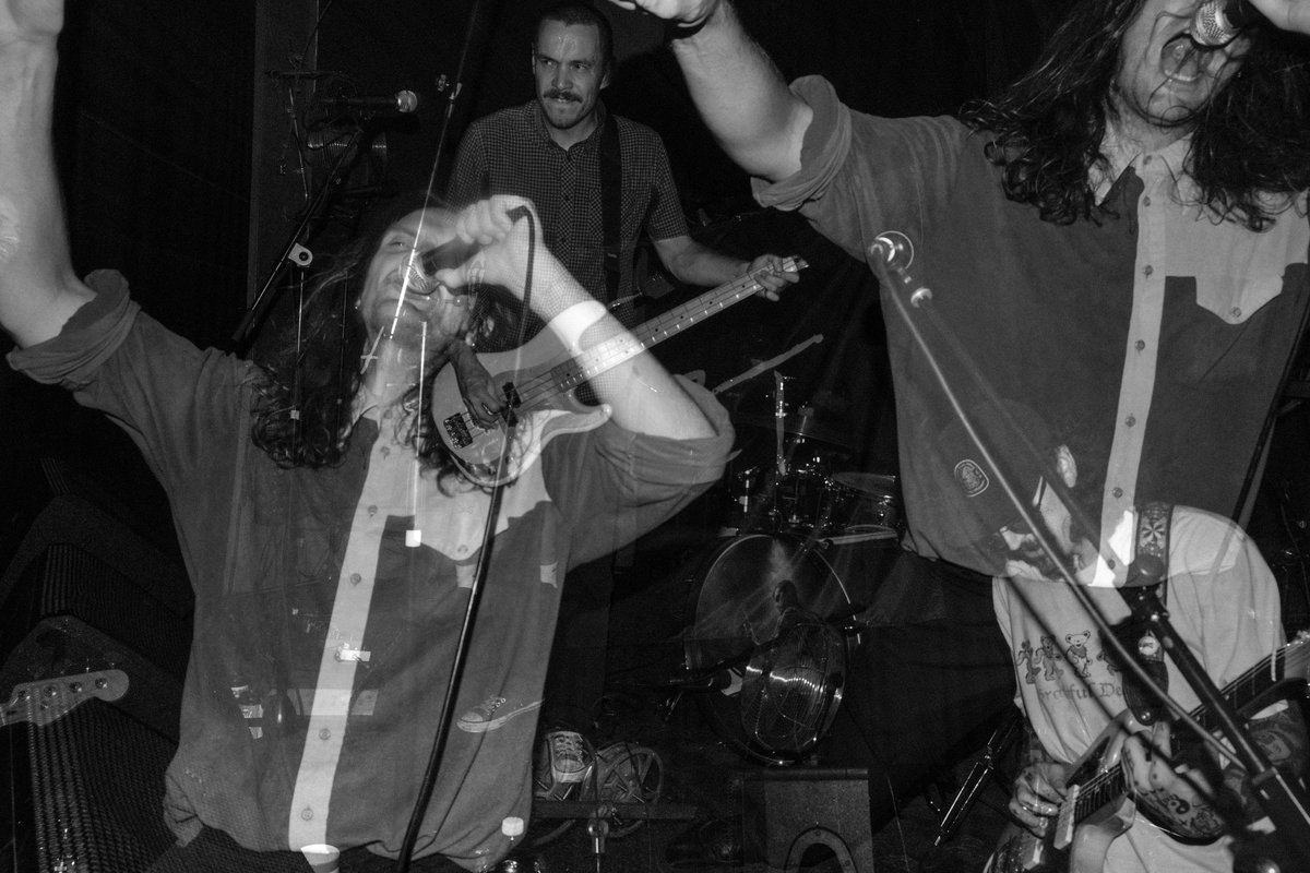 Can you help? We're looking for a gig on Saturday September 28th. It's the day after our Kingston gig. We'd love to play your town/city/village/local skatepark. Drop us a message!💥

📷 Al Bailey