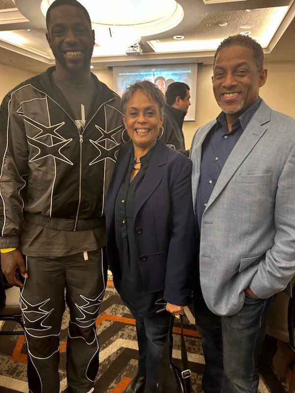 61NateNewton's tweet photo. Please share with school, church, and your media. We want to make a movement and pack theaters all over the world. Markquese is the Ambassador for this movie.  It will be in the theaters on August 23. Let's get all souls to the theaters. Marquise Bell. https://t.co/adsryqSsl7