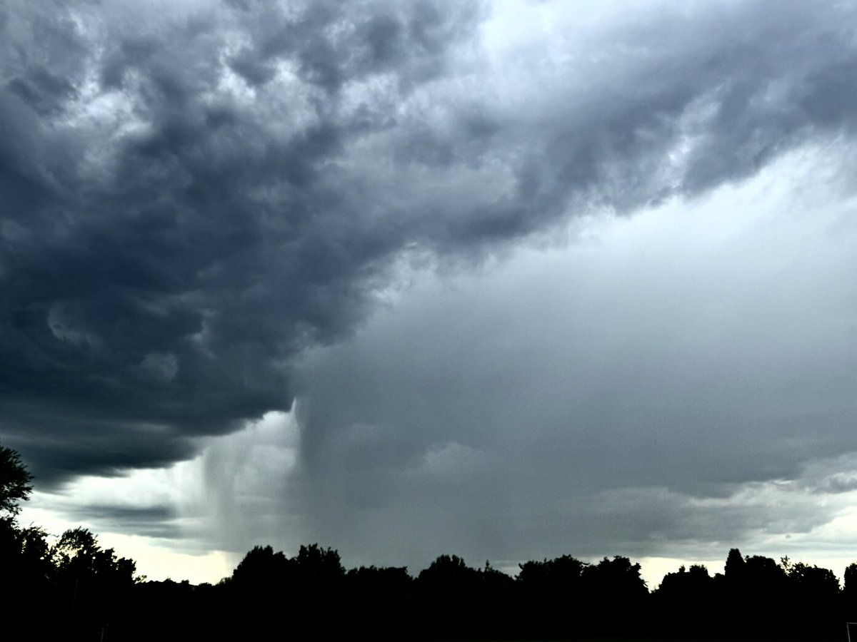 Candice Trimble (@candicetrimble) on Twitter photo Another beautiful storm rolled through Front Royal, VA and I took a moment to admire its splendor ๐โจ <a href="/BobVanDillen/">Bob Van Dillen</a> <a href="/JimCantore/">Jim Cantore</a> <a href="/spann/">James Spann</a> <a href="/StormHour/">#StormHour</a> <a href="/capitalweather/">Capital Weather Gang</a> <a href="/weatherchannel/">The Weather Channel</a> <a href="/accuweather/">AccuWeather</a> <a href="/dougkammerer/">Doug Kammerer</a> <a href="/VisitVirginia/">visitvirginia</a> <a href="/usatodayweather/">USA TODAY Weather</a> <a href="/nbcwashington/">NBC4 Washington</a> Another beautiful storm rolled through Front Royal, VA and I took a moment to admire its splendor ๐โจ <a href="/BobVanDillen/">Bob Van Dillen</a> <a href="/JimCantore/">Jim Cantore</a> <a href="/spann/">James Spann</a> <a href="/StormHour/">#StormHour</a> <a href="/capitalweather/">Capital Weather Gang</a> <a href="/weatherchannel/">The Weather Channel</a> <a href="/accuweather/">AccuWeather</a> <a href="/dougkammerer/">Doug Kammerer</a> <a href="/VisitVirginia/">visitvirginia</a> <a href="/usatodayweather/">USA TODAY Weather</a> <a href="/nbcwashington/">NBC4 Washington</a>