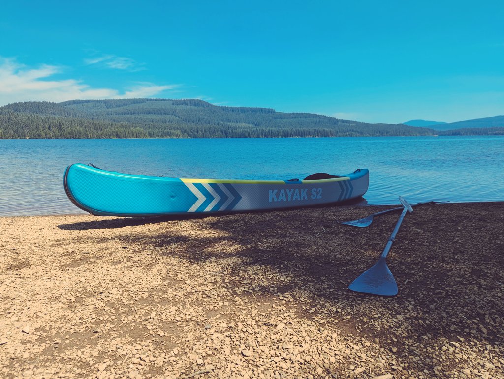 DocRing's tweet image. Kayaking up at Timothy Lake looking at Mt. Hood. Great spot.