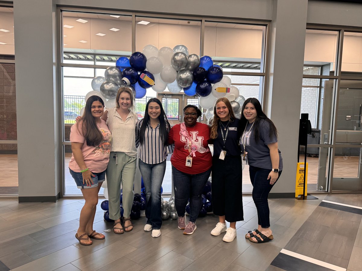 Ms. Simpson tweet media