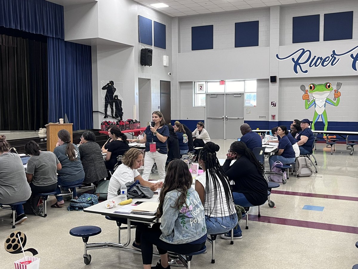 PrincipalRJDunn's tweet image. Today was a GREAT day of learning @HumbleISD_RPE thanks to @acevedo_sophia with @lead4ward. Thank you for personalizing our learning aligned to our campus goals of small group instruction.#itswhatwedo