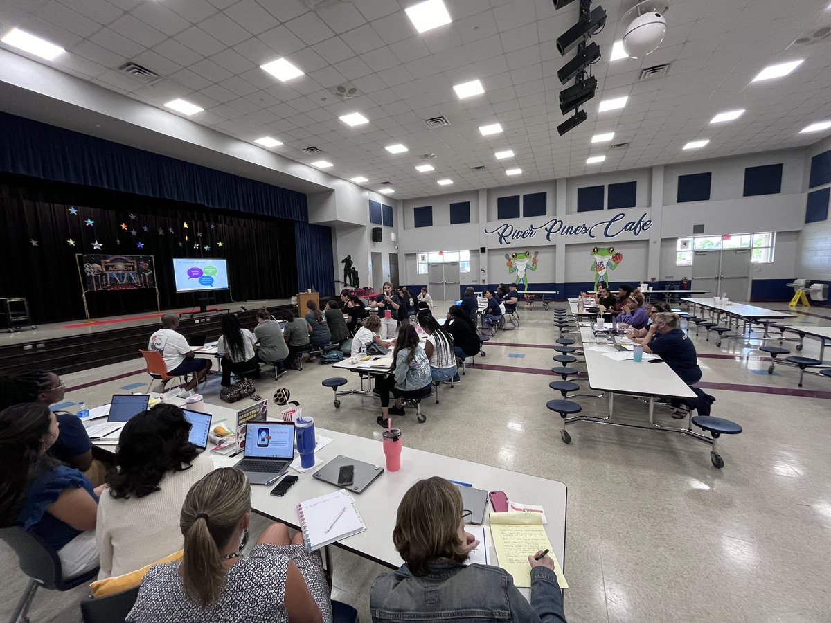 PrincipalRJDunn's tweet image. Today was a GREAT day of learning @HumbleISD_RPE thanks to @acevedo_sophia with @lead4ward. Thank you for personalizing our learning aligned to our campus goals of small group instruction.#itswhatwedo