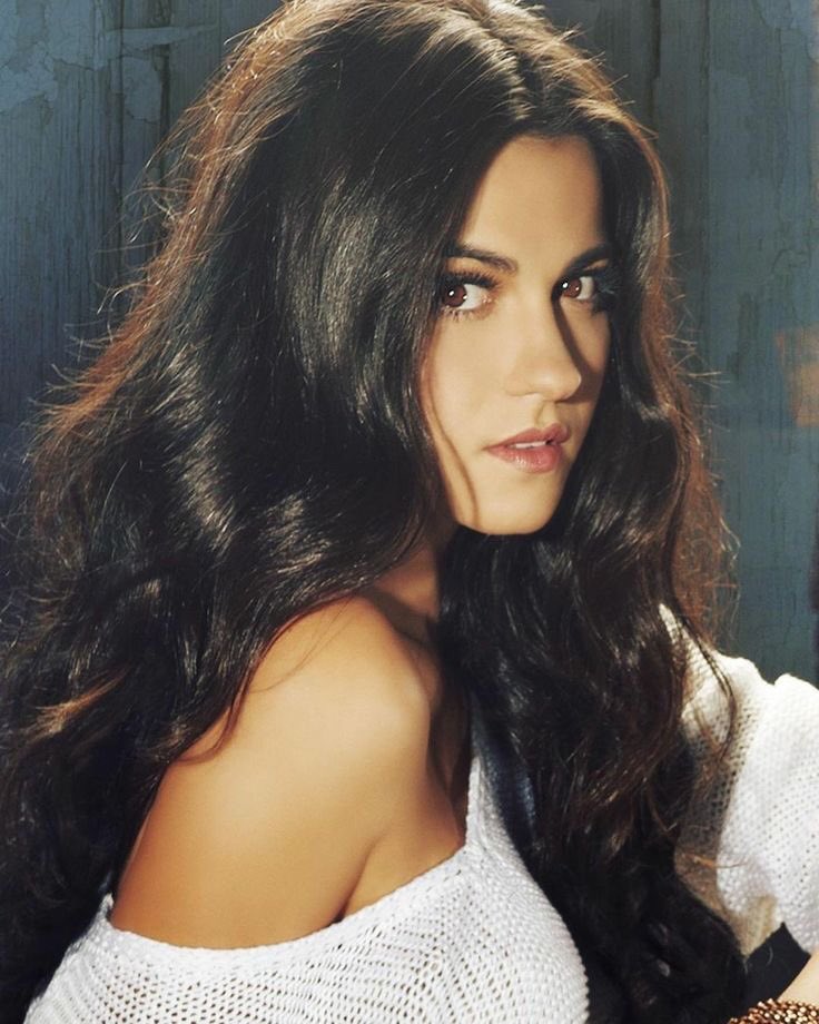 dulcearmyy's tweet photo. tenho poucas certezas nas vida e uma delas é de que maite perroni é uma das mulheres mais lindas que já pisaram na terra https://t.co/dbY4EHgeMF