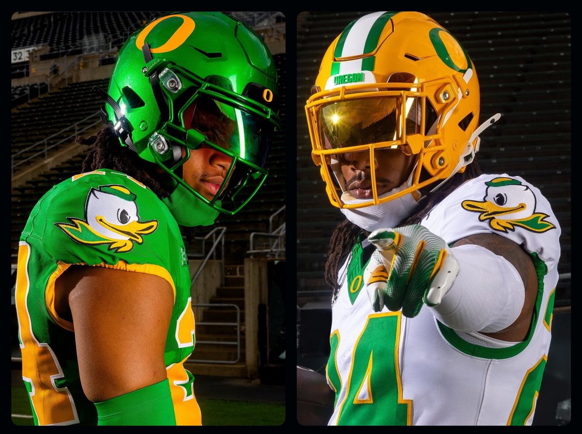 fashion_nfl's tweet photo. Sleeve ducks fly together. https://t.co/1Fq7gCdBL4