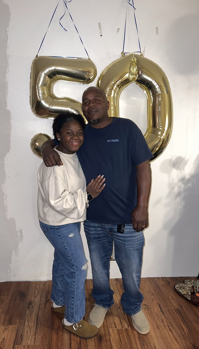 oliyahpyburn's tweet photo. Hi everyone! As some of y’all may know that I’m a daddies girl, this has been an overwhelming journey for me and my family. My dad recently had a heart attack and has now been diagnosed with stomach cancer. https://t.co/MgZMtvsBhv
