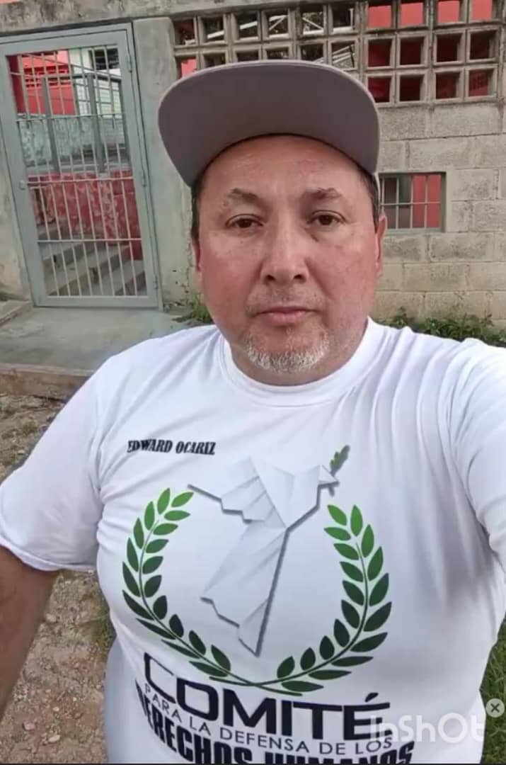 torreseduardoj's tweet photo. Votar para rescatar la justicia, la libertad y la democracia no es delito. 

#LibertadParaLosPresosPoliticos

Edward Alirio Ocariz Medina, integrante del Comité de DDHH de la Parroquia Coche, Caracas 

#VenezuelaLibredeDictadura https://t.co/5pDh13fVCc